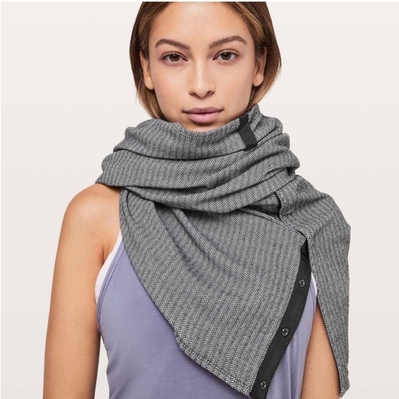 Lululemon Vinyasa Scarf Black GrayHerringbone OS - Picture 1 of 8